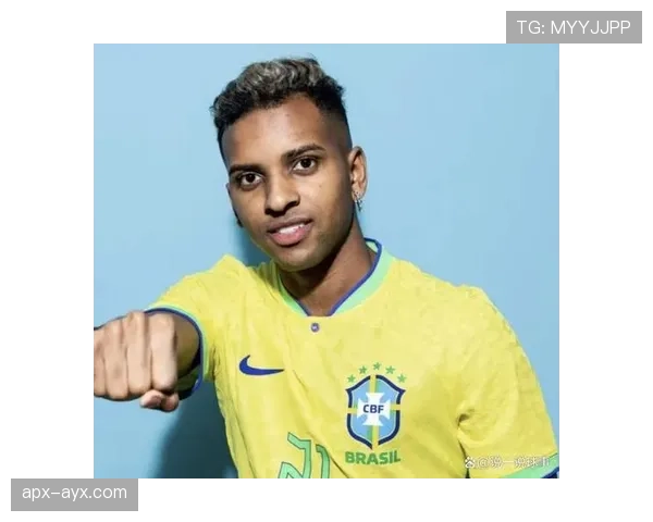 罗德里戈训练场大放异彩，天赋与团队默契引发期待