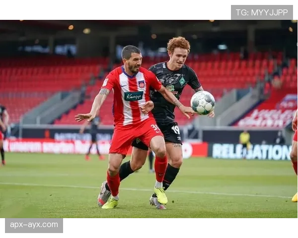 维特斯主帅采用攻势足球策略,球队状态回暖迎来连胜佳绩 维特斯主帅采用攻势足球策略,球队状态回暖迎来连胜佳绩