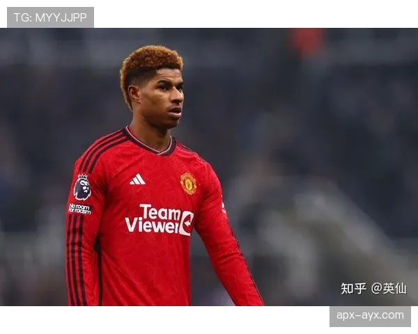 曼联危机暴露！滕哈赫战术僵化，豪门球队竟沦落到争四成奢望？