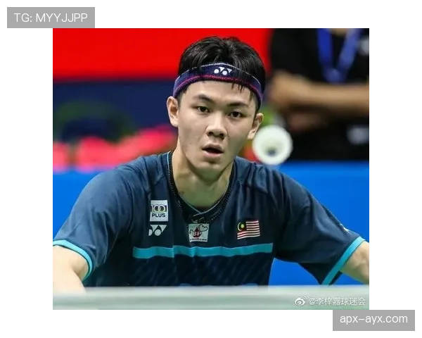 李梓嘉，赛场像苦行僧，生活照却比明星还精致，刷到我酸了